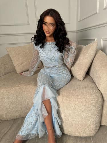 فستان سهره شك بثنايا من الامام SKY