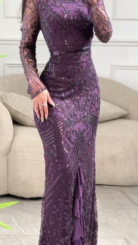 فستان سهره شك فخم بثنايا من الامام