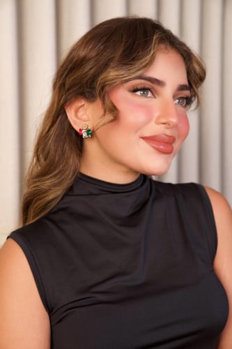 أقراط زهور الكريستال الملونة