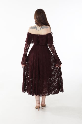 فستان دانتيل بلون برعندي داكن