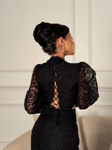 فستان دانتيل اسود -