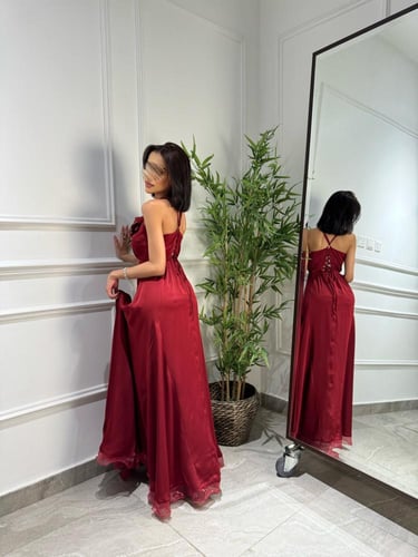 فستان حرير حفر