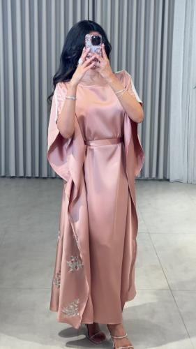 قفطان فخم بتطريز فضي ~