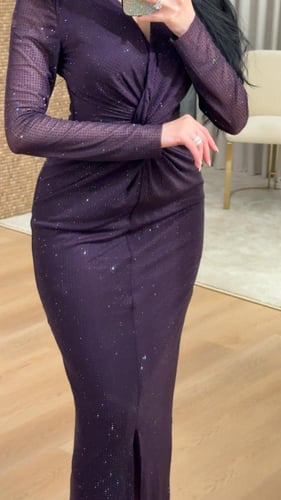 فستان سهرة بنفسجي داكن ليلكي