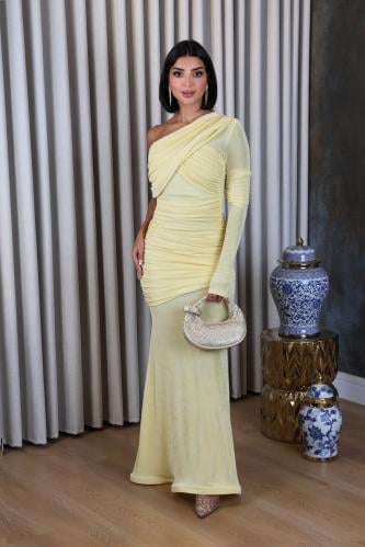 فستان اصفر استرتش بقصة الكم الواحد