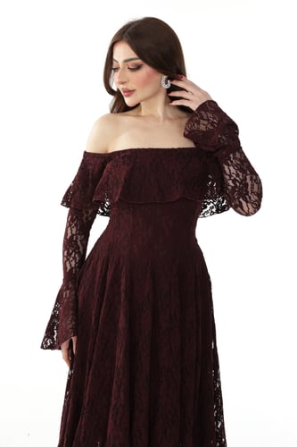 فستان دانتيل بلون برعندي داكن