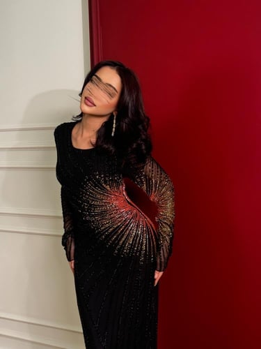 فستان سهرة شك طويل بنمط هندسي