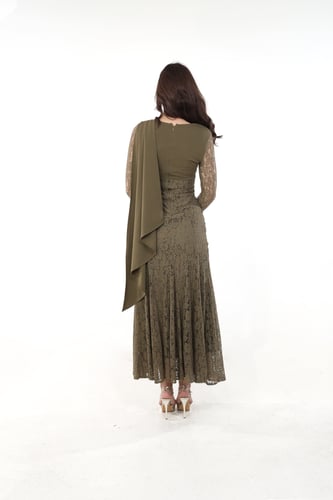 فستان دانتيل زيتي