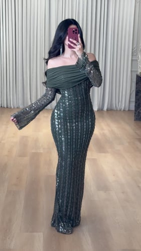 فستان شك فاخر – أخضر زيتوني أوف شولدر