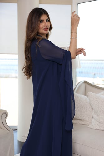 جلابية مرصعة بكريستال -