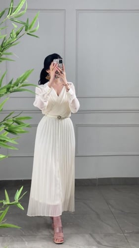 فستان شيفون بياقة قلاب