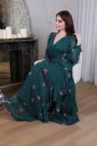 فستان شيفون ناعم بورود