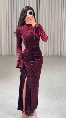 فستان سهره بتشجيره مخمل Burgundy