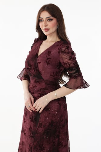 فستان مشجر خمري طويل