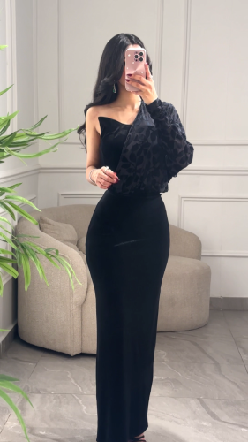 فستان بقصه الكم الواحد