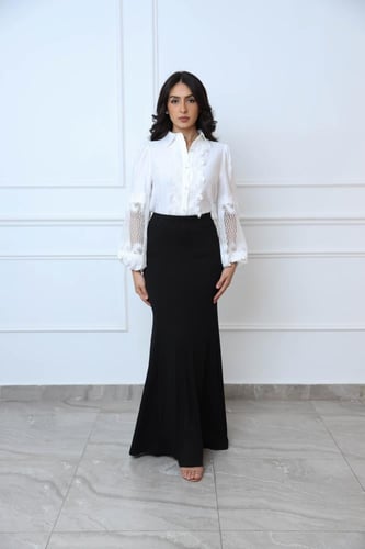 تنورة استرتش اسود