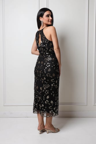 فستان ميد شك