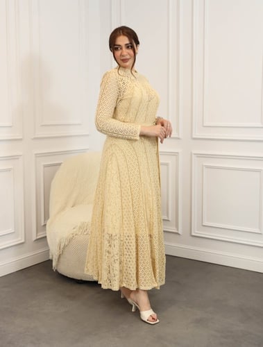 فستان دانتيل ماكسي