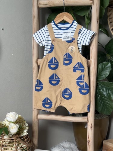 هدية مولود جديد من نكست مقاس واحد فقط 0-3 اشهر