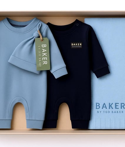 هدية مواليد أولاد فاخرة من تيد بيكر – طقم أفرولات...