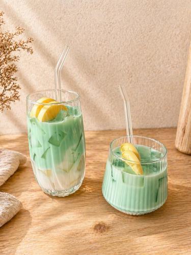 شمعة الليمون والنعناع الفاخرة – تصميم كوب أنيق بلم...