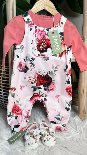 هدية فاخرة للمواليد من تيد بيكر، جودة ممتازة ومقاس...