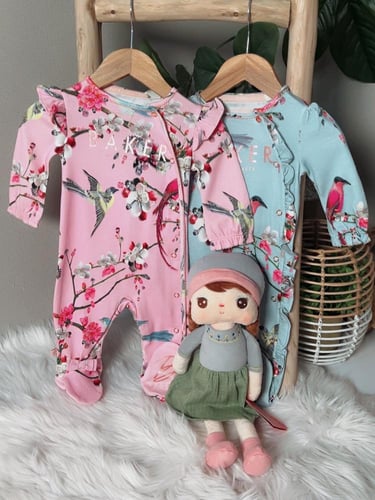 هدية مولودة بقطع متعددة من تيد بيكر بتنسيق جميل جه...