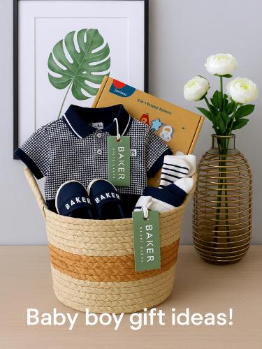 سلة هدية فاخرة للمولود – طقم تيد بيكر مع جوارب تاب...