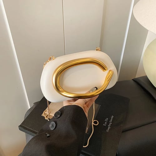 حقيبة صغيرة مقبض معدني