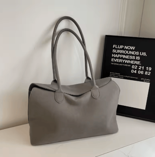 حقيبة يد كلاسيكية نسائية