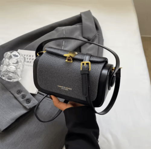 حقيبة كروس نسائية مربعة صغيرة