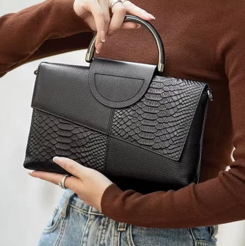 حقيبة كتف للنساء