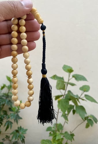 تراب كهرمان