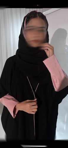 عباية بيبي بينك