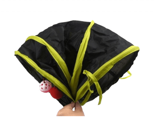 لعبة نفق أسود واخضر للقطط