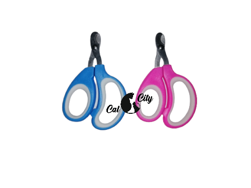 مقص أظافر بألوان عشوائية