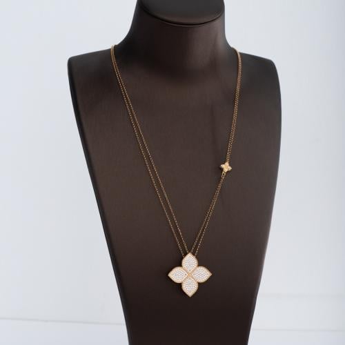 عقد ذهب تصميم عالمي