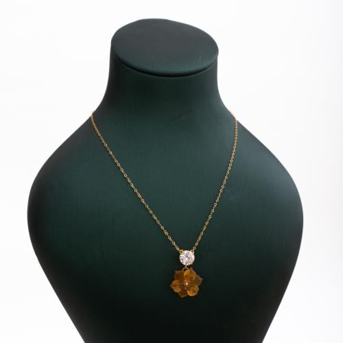 عقد سولتير السعاده