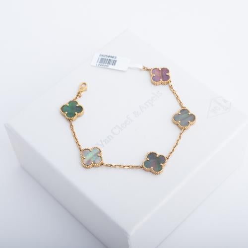 اسواره ذهب تصميم عالمي