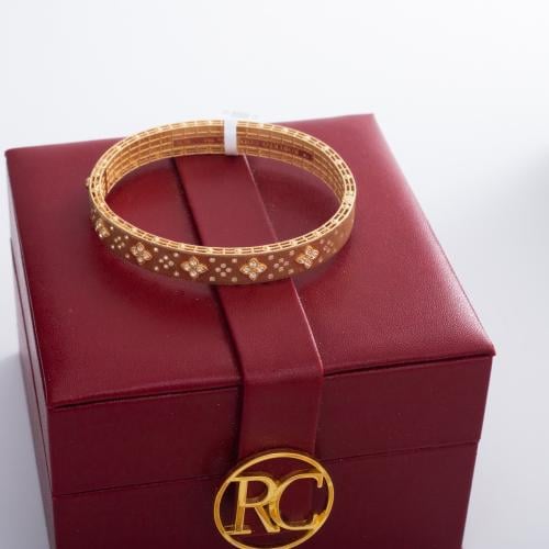 اسواره ذهب تصميم عالمي