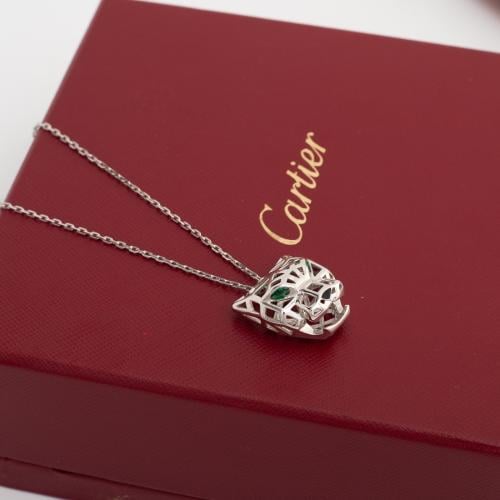 عقد ذهب تصميم عالمي