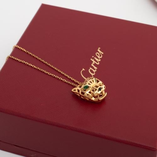 عقد ذهب تصميم عالمي