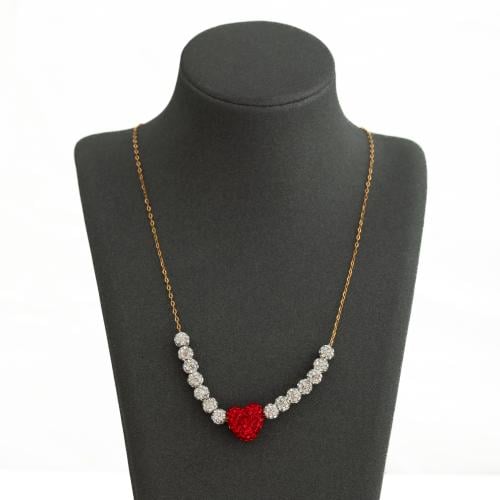 عقد السعاده الاحمر