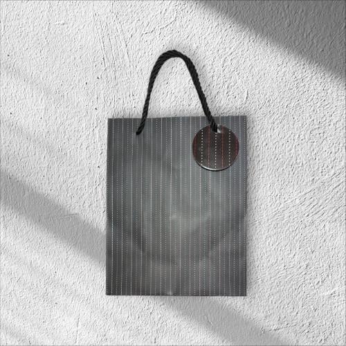 كيس هدايا 23*18 cm