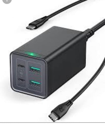 منصة شحن بقوة 65 واط منفذينPD ومدخلين USB بخاصية ا...