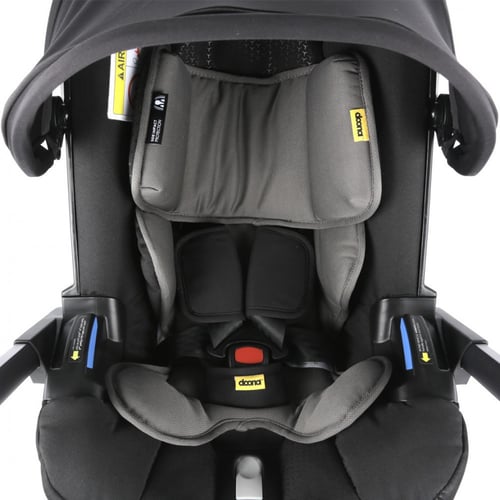 عربية كارسيت لون أسود ( كرسي سيارة + عربية)