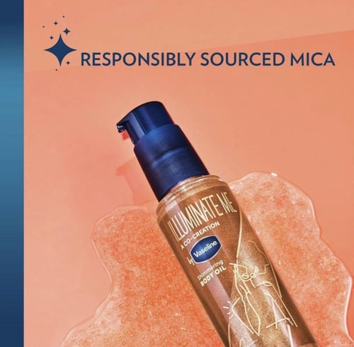 زيت الجسم اللامع إيلومينيت مي من فازلين سائلة (97...