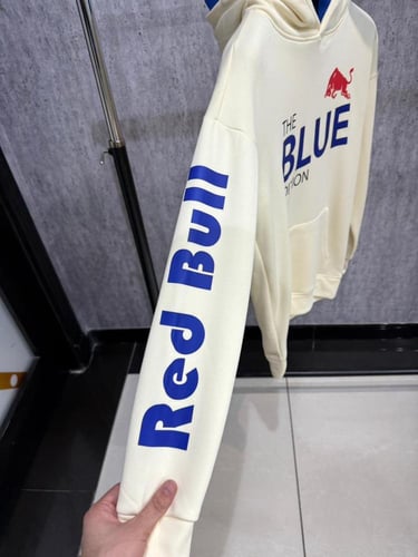 بلوفر ريدبول