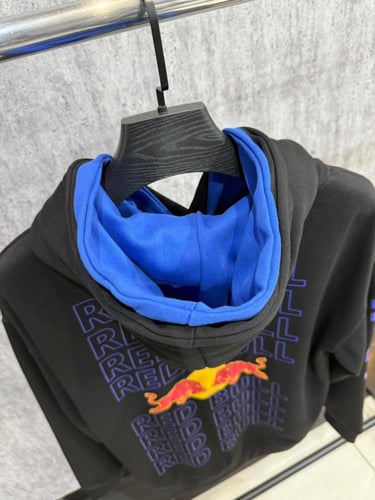 بلوفر ريدبول