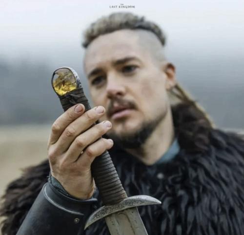 سيف اوتريد فولاذ